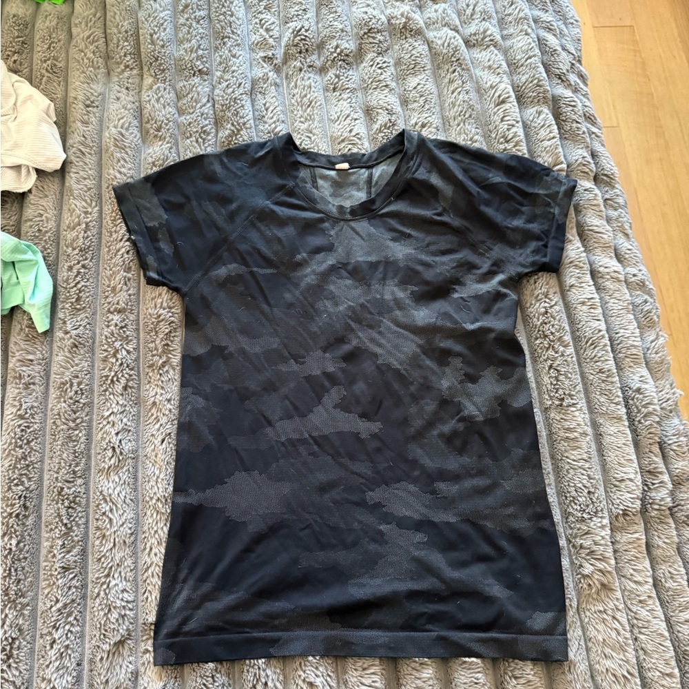 Athleta Black Camouflage T-Shirt